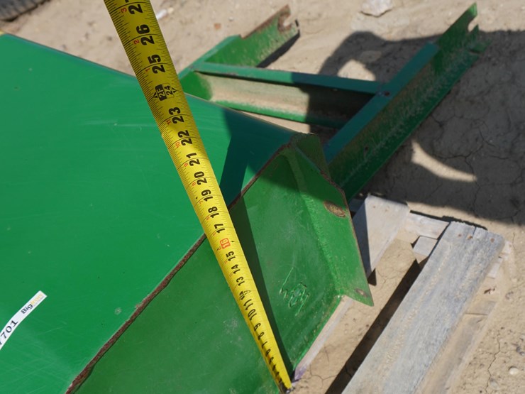 john-deere-front-fuel-tank-w/mounts-image-12