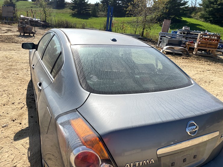 #108-•-2009-nissan-altima-(has-wi-title)-image-22