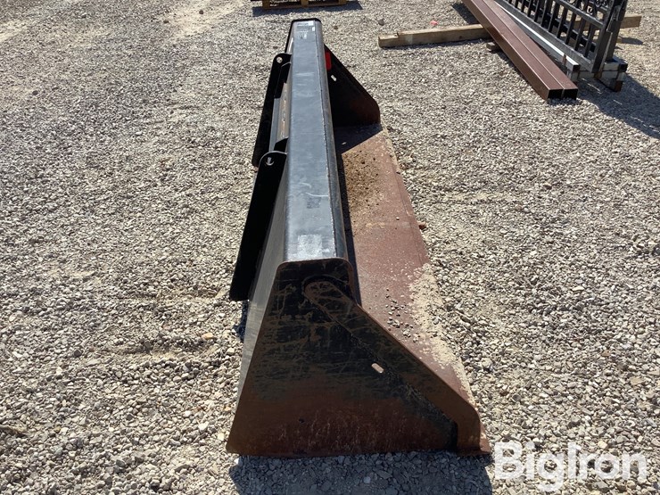 96”-skid-steer-bucket-attachment-image-4