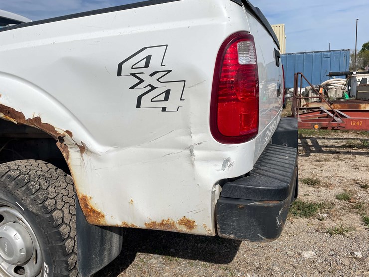 2011-ford-f250-xl-image-95