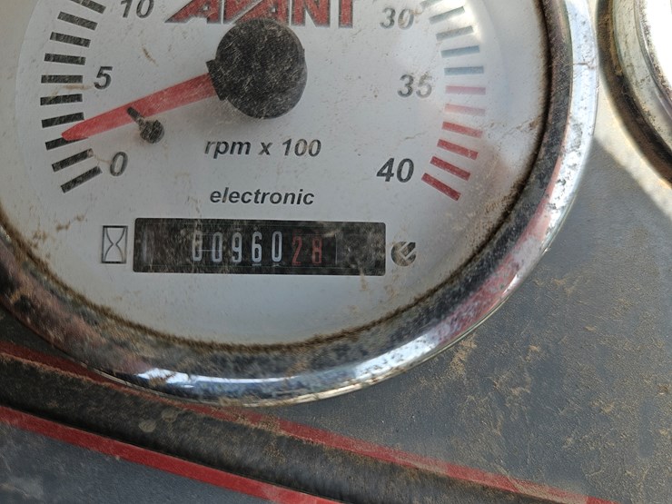 2021-avant-760i-image-19