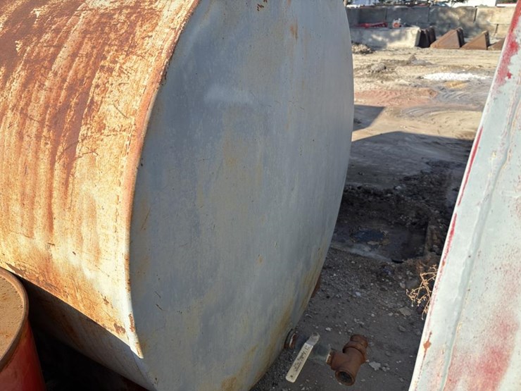 #5084-•-500-gallon-waste-oil-barrel-image-3