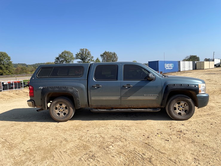 2010-chevrolet-silverado-1500-image-4