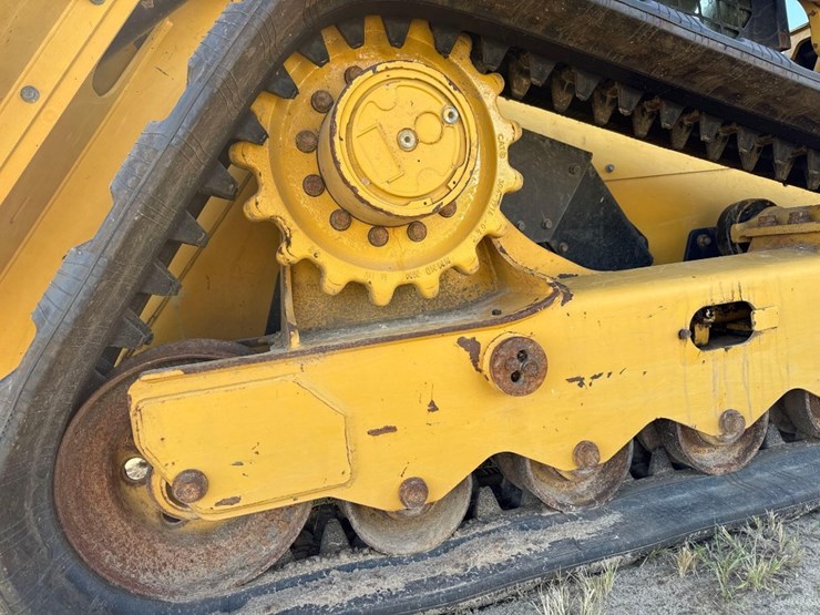 2020-caterpillar-299d3-xe-image-10
