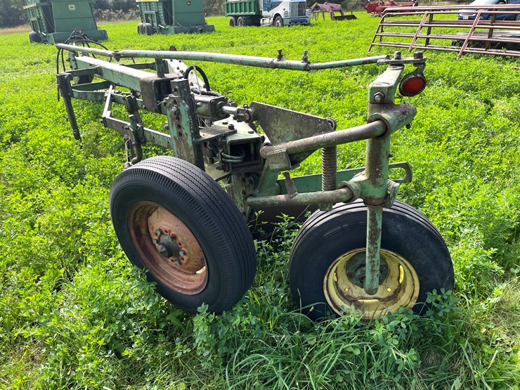 #4462-•-john-deere-(4)-bottom-plow-image-7
