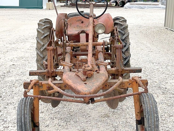 allis-chalmers-model-g-tractor-w/-implements-image-8