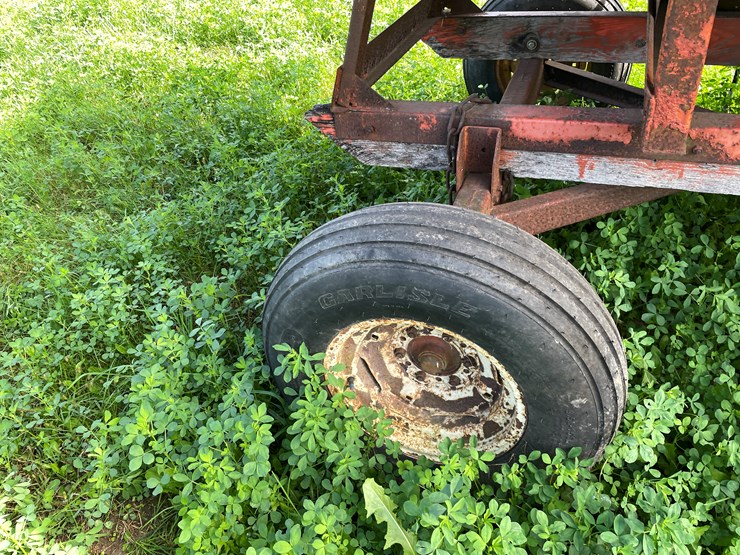 #4457-•-gravity-cart-with-3'-auger-image-6