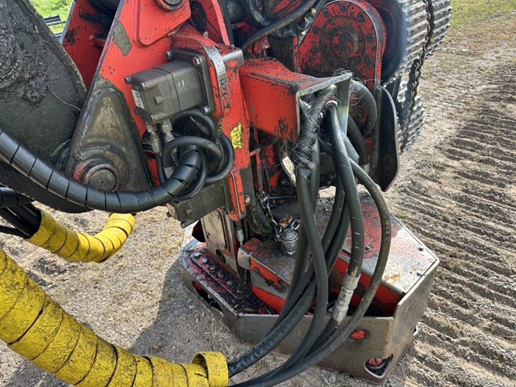 #1850-•-2012-caterpillar-501-hd-processor-image-31