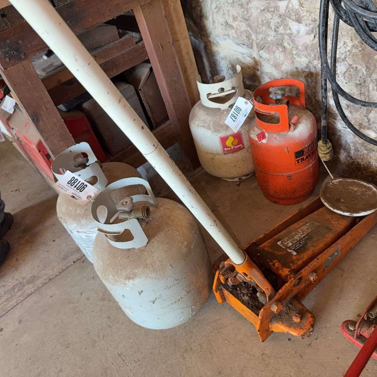 2 1/4 Ton Floor Jack