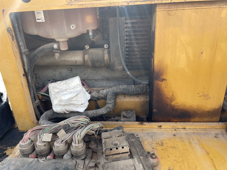 #8612-•-2019-cat-ap100f-asphalt-paver-(aps)-image-92