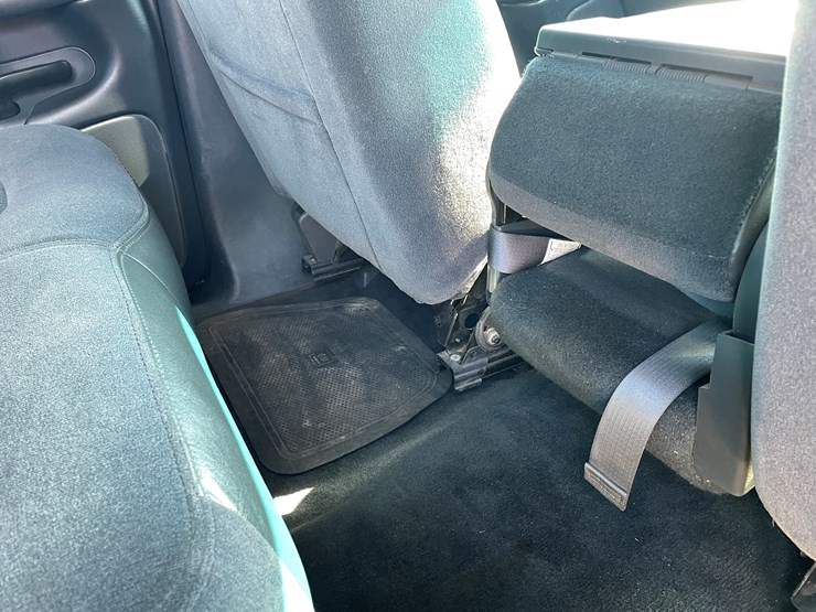2002-chevrolet-silverado-2500hd-image-62
