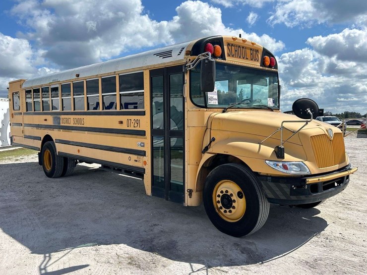 2007-ic-corporation-pb105-school-bus-image-2