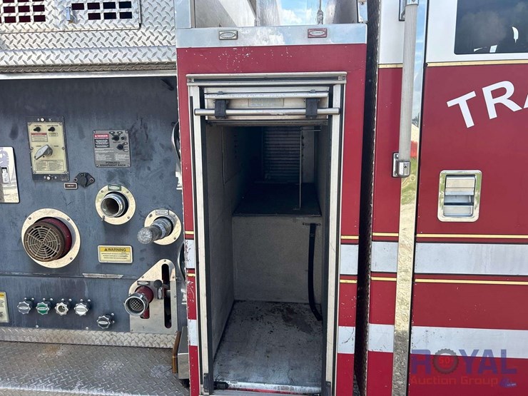 2003-pierce-spartan-pumper-fire-truck-image-30