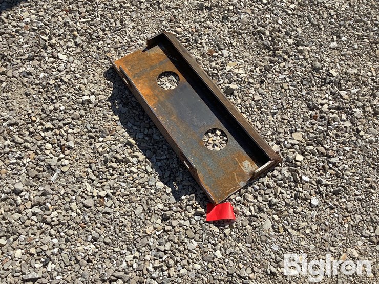 mini-skid-steer-blank-attachment-image-7
