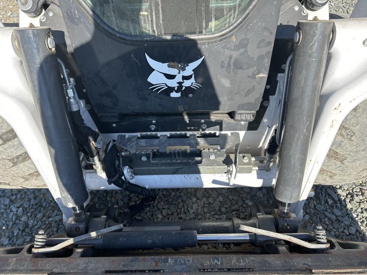 2021-bobcat-s64-image-11