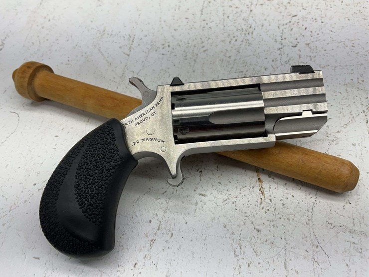 north-american-arms-naa-pug-t-.22-magnum-revolver,-sn:-pg11304-image-1