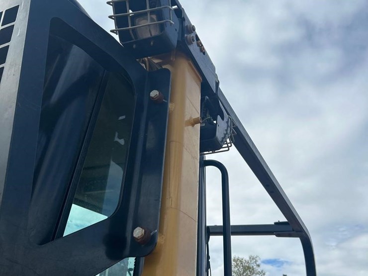 2018-caterpillar-d6n-xl-image-32