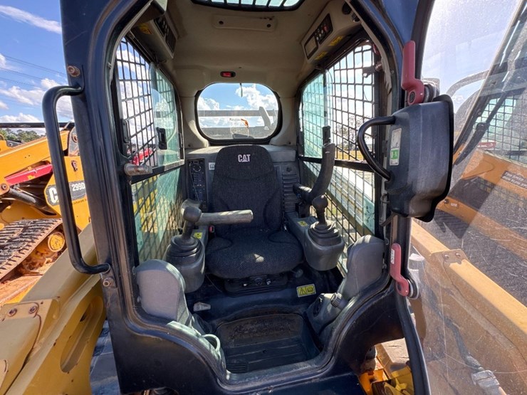 2019-caterpillar-299d2-image-20