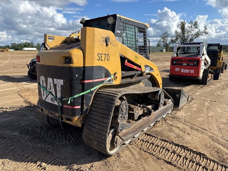 2005-caterpillar-267b-image-6