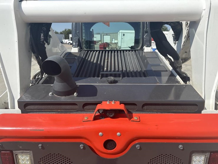 2019-bobcat-s770-image-9