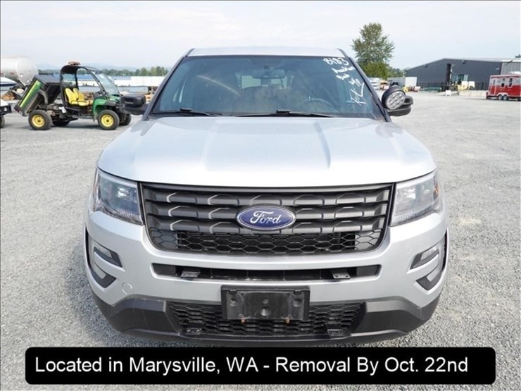 2018-ford-explorer-image-15