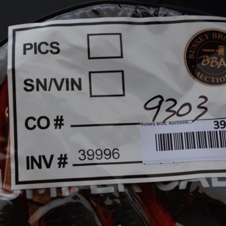 Future 200 AMP 13 ft Jumper Cables with Storage Case