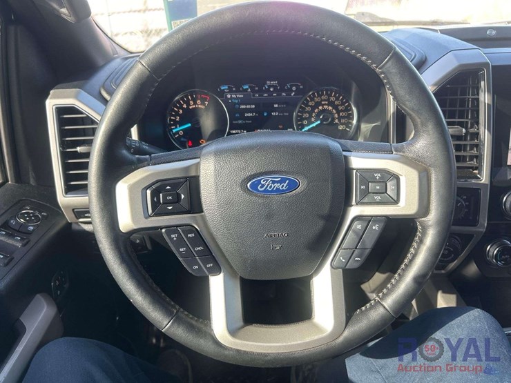 2019-ford-f150-image-12