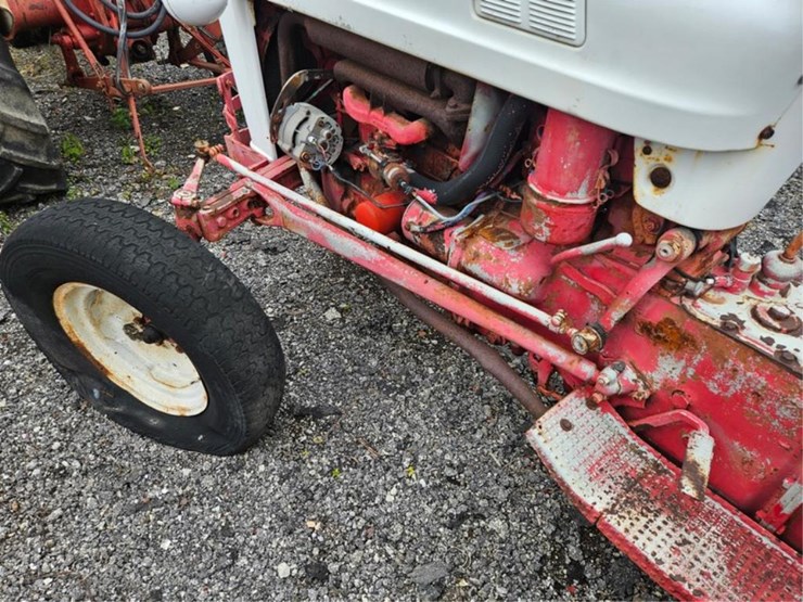 ford-tractor-image-26