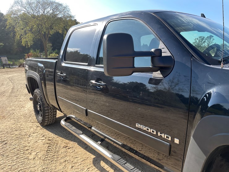 2008-chevrolet-silverado-image-21