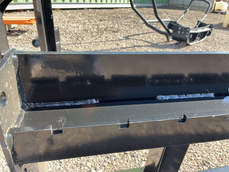 wolverine-pallet-fork-frame-image-2