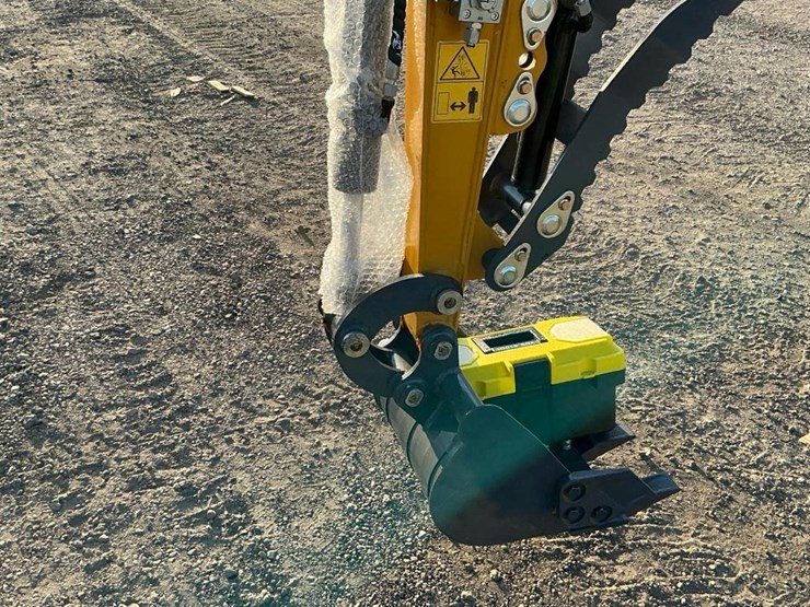 #1607-•-unused-sdle20-mini-excavator-image-11