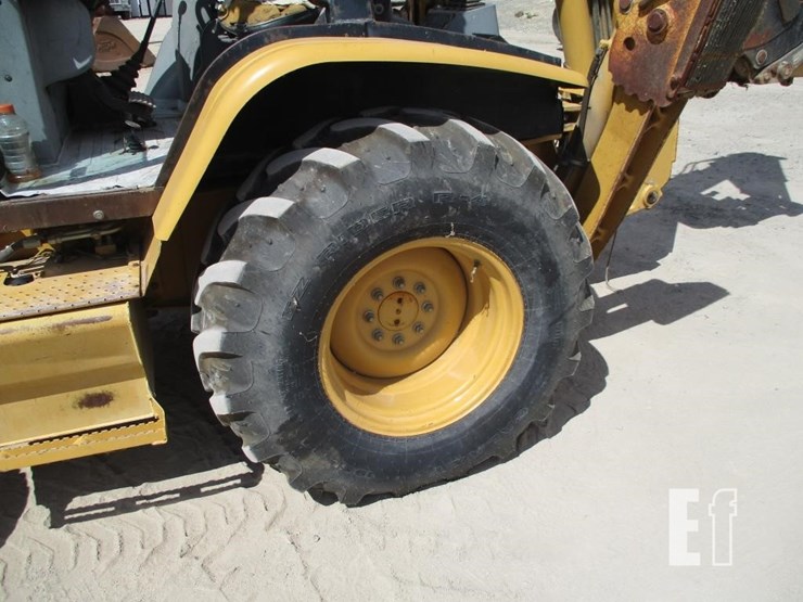 2004-caterpillar-416d-image-19