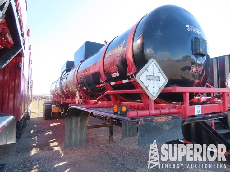 (x)-(4-63)-2014-worley-t/a-5500-gal-acid-transport-image-2