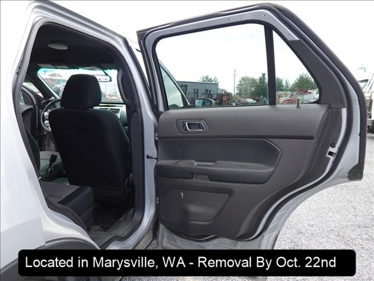 2014-ford-explorer-image-23
