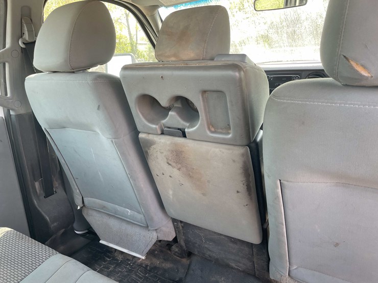 2011-ford-f250-xl-image-162