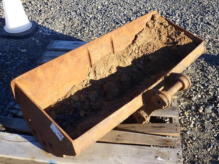 excavator-bucket-42.5"-image-3