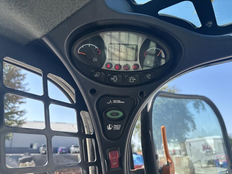 2019-bobcat-t650-image-42