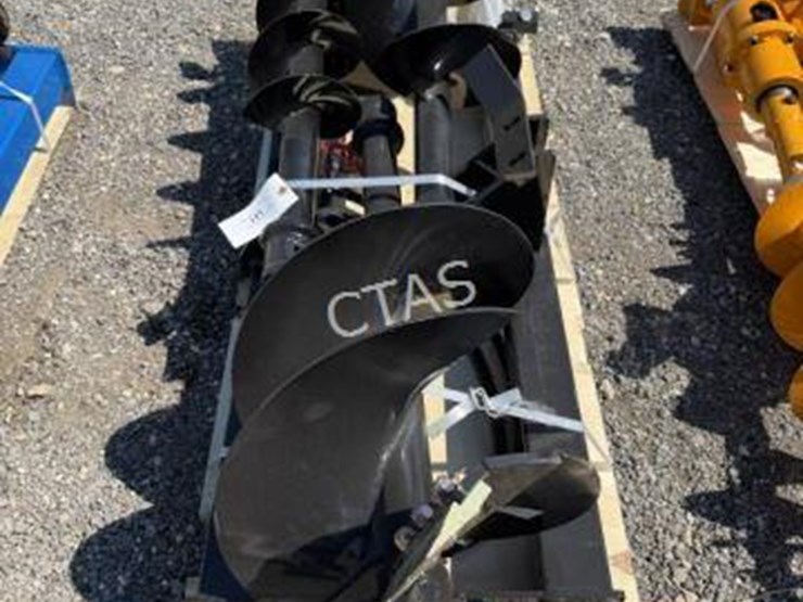 #141-•-skid-steer-loader-w/-3-augers---8",-12",-&-16"-image-2