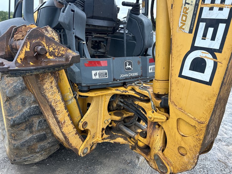 deere-310sg-image-11