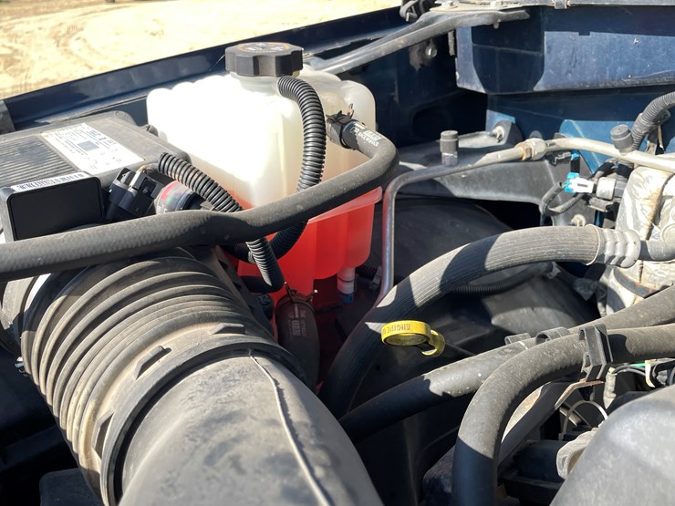 2002-chevrolet-silverado-2500hd-image-97