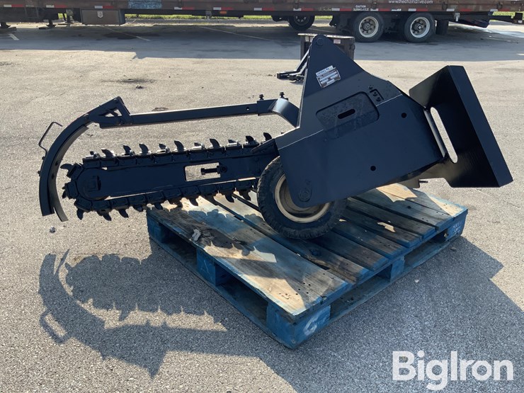 2007-ditchwitch-skid-steer-trencher-image-8
