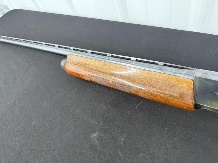 remington-1100-12-gauge-shotgun-image-8