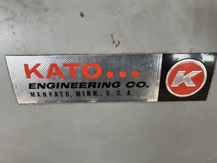 kato-200kw-ac-generator-end-image-7