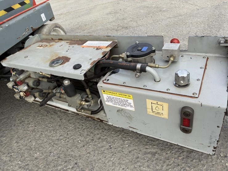 skyjack-sj-3226-scissor-lift-image-20
