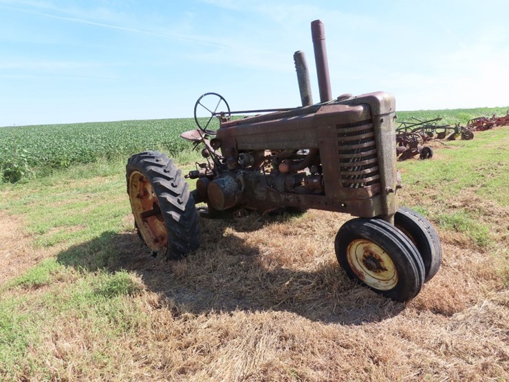 1949-john-deere-a-image-1