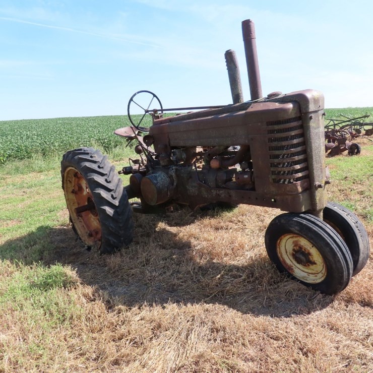 1949 JOHN DEERE A