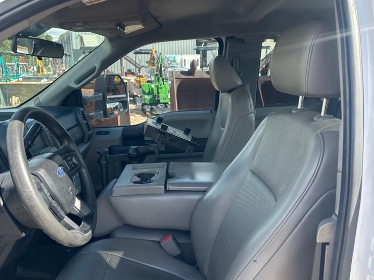 2017-ford-f350-xl-image-20