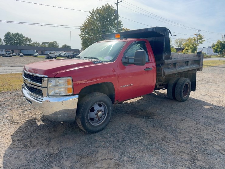 2008-chevrolet-silverado-3500hd-image-1