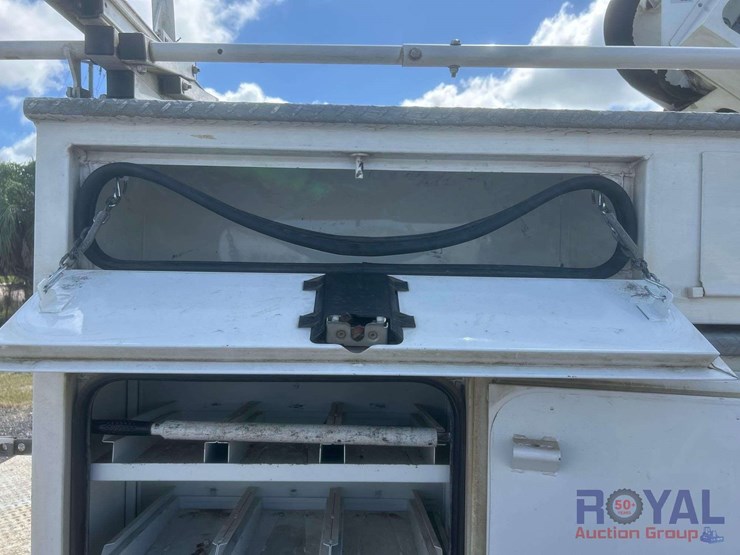 2019-ford-f550-image-26