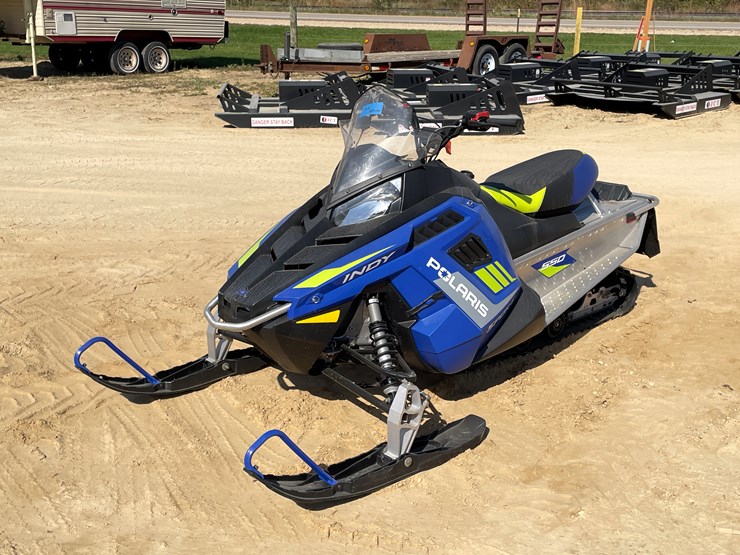 #1897-•-2024-polaris-indy-550-sport-snowmobile-(sells-with-bill-of-sale-only)-image-1